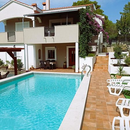 Villa Niko With Private Swimming Pool Zara Esterno foto