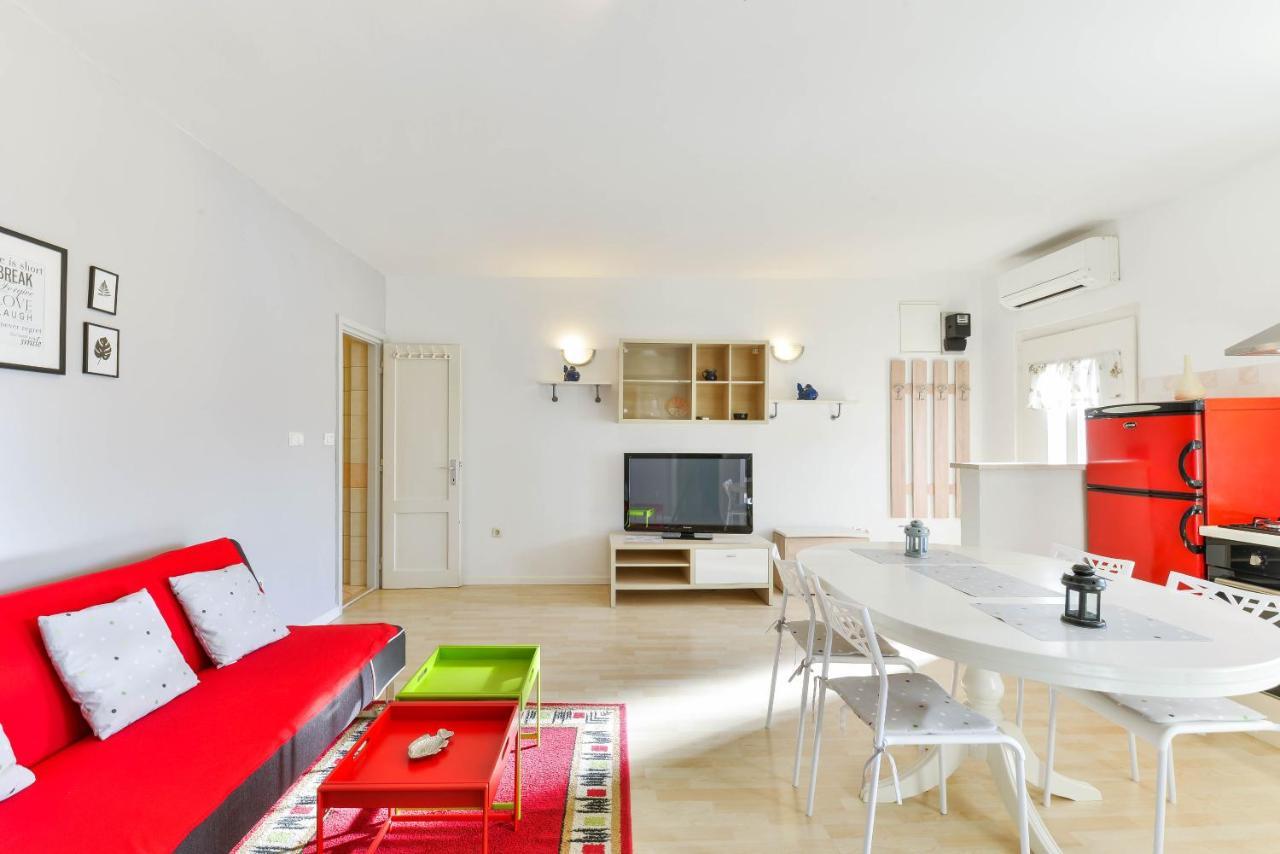 Villa Niko With Private Swimming Pool Zara Esterno foto